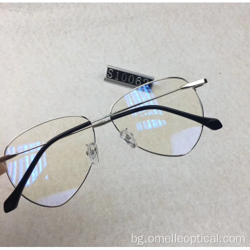 Висококачествени очила с ретро оптично стъкло на Cat Eye